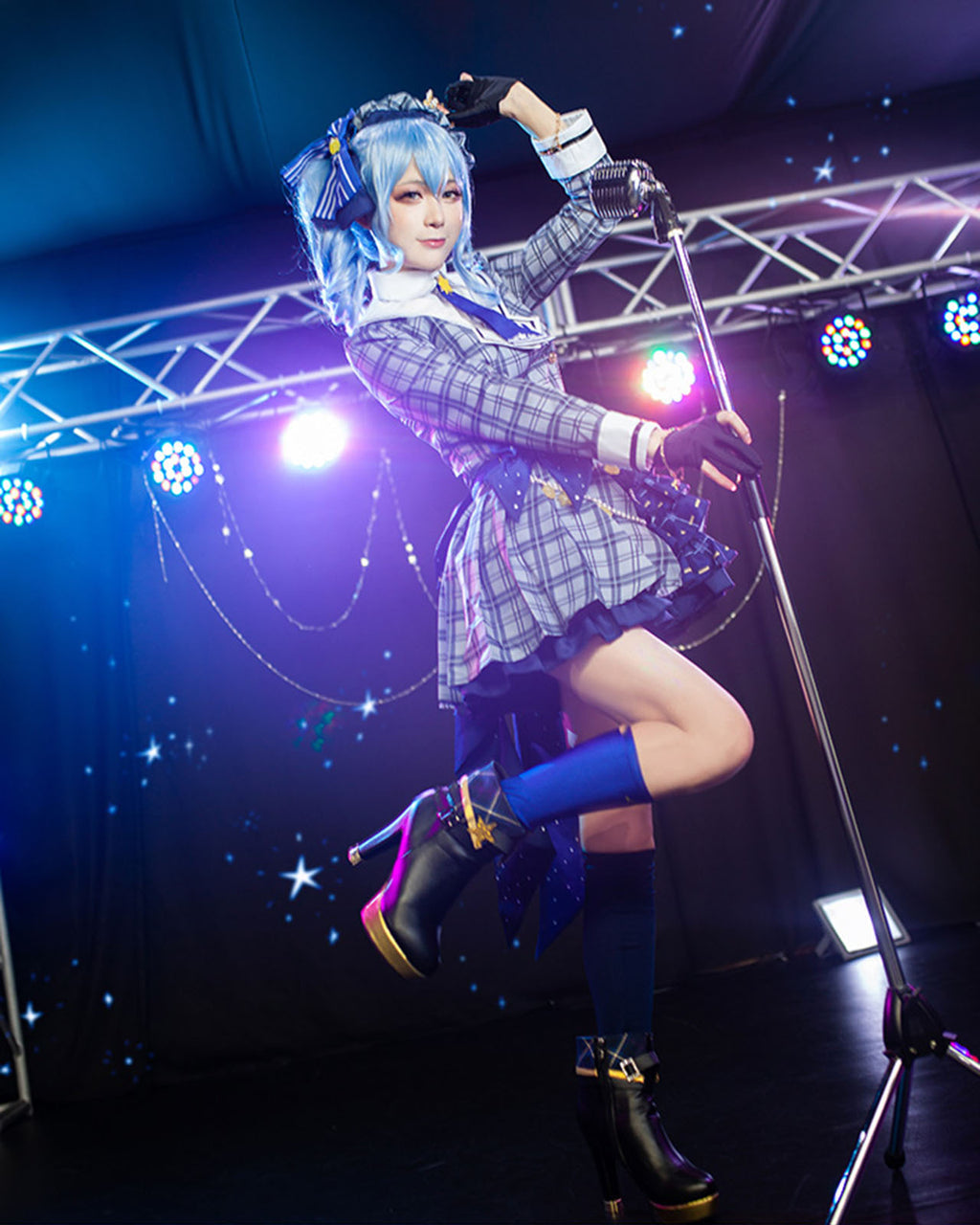 ホロライブ　ほしまちすいせい　ライブ衣装　アイドル