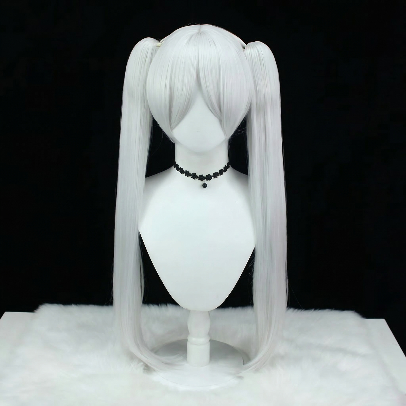 人気アニメ葬送のフリーレンのフリーレン コスプレ衣装ウィッグ付きフルセットです。 ウィッグ詳細はこちら