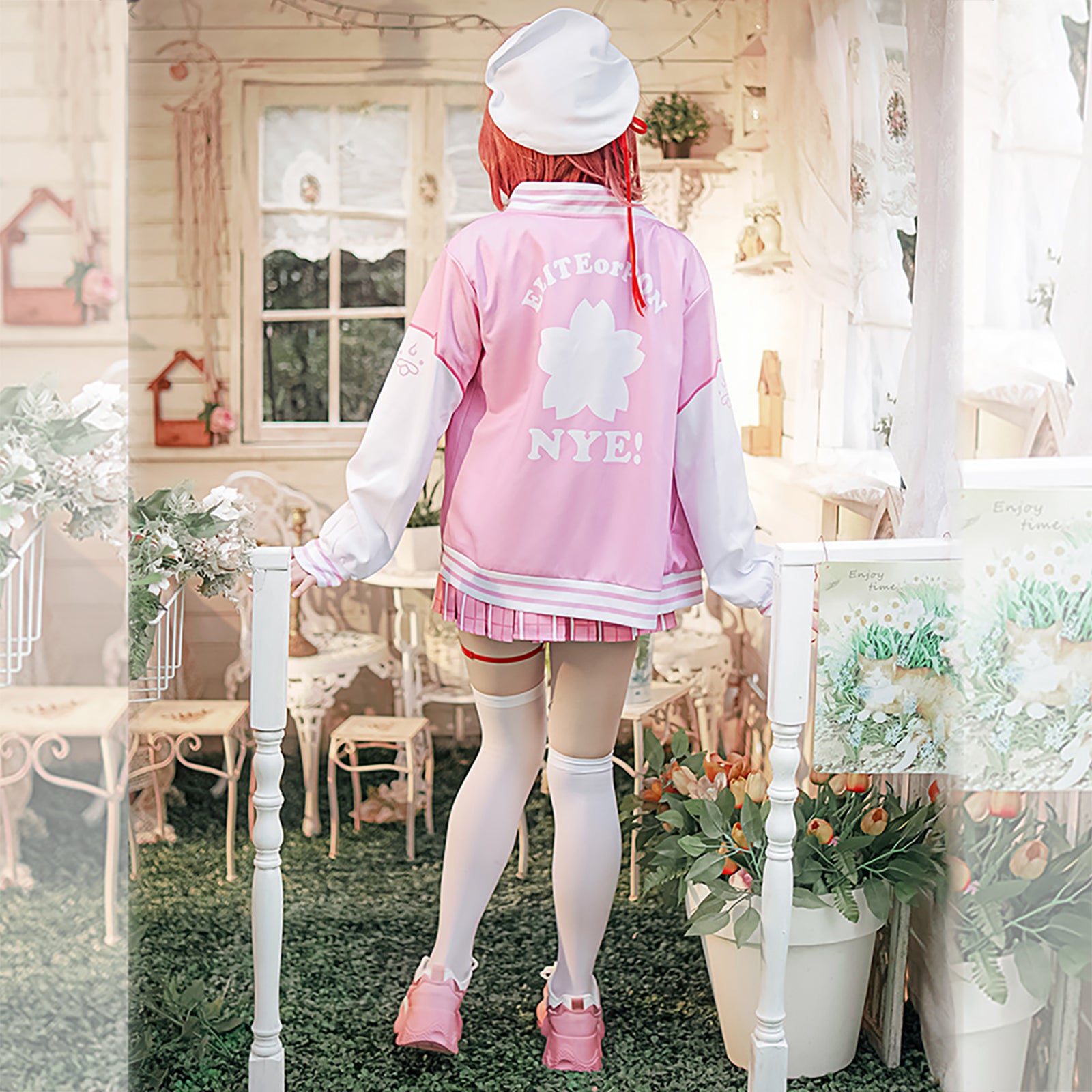 ホロライブ さくらみこ コスプレ VTuber セーラー服　桜ジャケット付き　背面