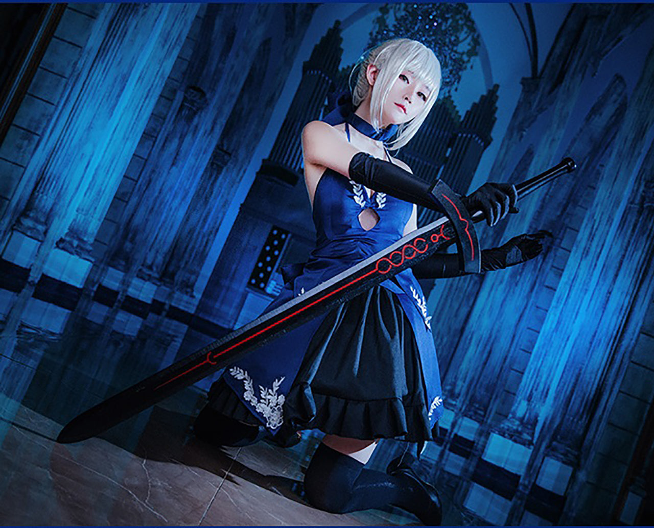 FGO  Fate/Grand Order FGO フェイト Saber セイバー アルトリア ペンドラゴン ドレス  ウィッグ付☆ 最終再臨 オルタ コスプレ 衣装 コスチューム 黒セイバー