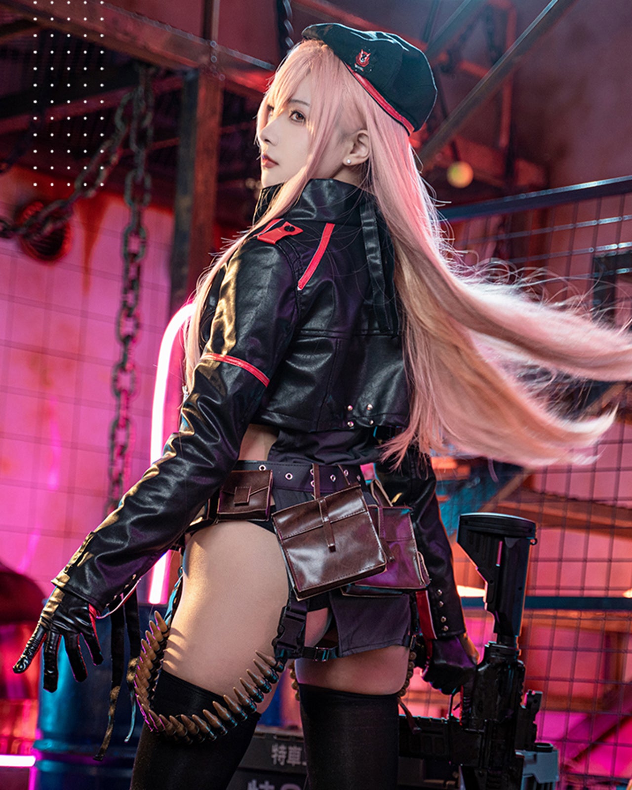 勝利の女神 NIKKE ラピ カウンターズ コスプレ レディース　背面